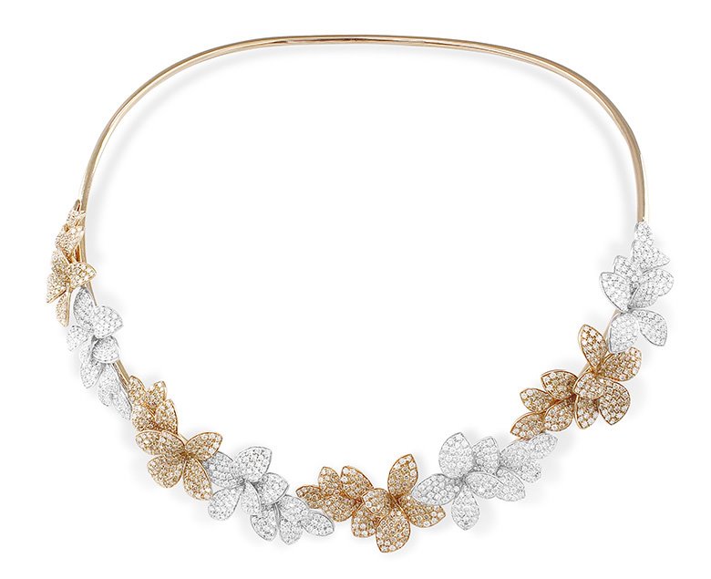 Necklace from the collection of Stelle in Fiore by Pasquale Bruni