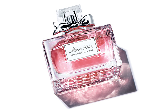 Delve into the floral, sensual notes of Miss Dior Absolutely Blooming